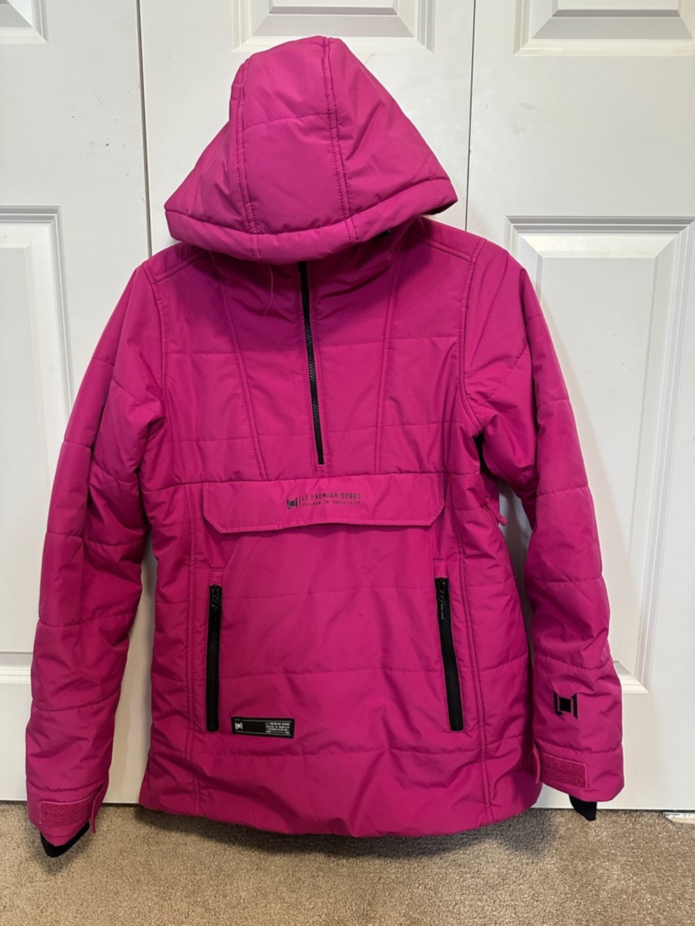 L1 Snowblind Jacket Women's Snowboard Snow Jacket Size S